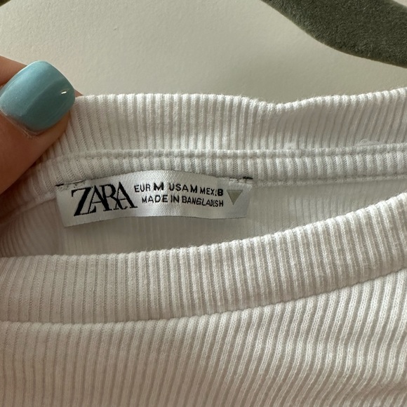 Zara Ruffled Top - Picture 3 of 5